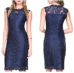 Stanzino Sleveless Navy Lace Midi Dress